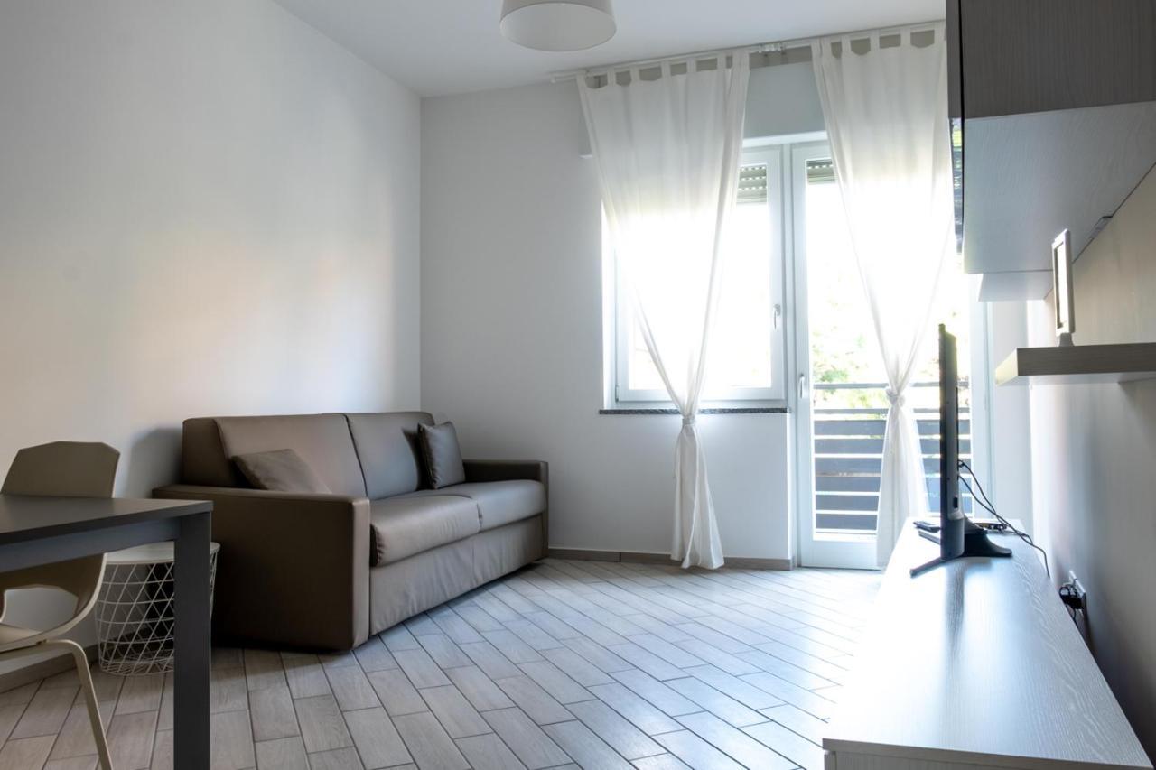 Home Hotel Senago Kültér fotó